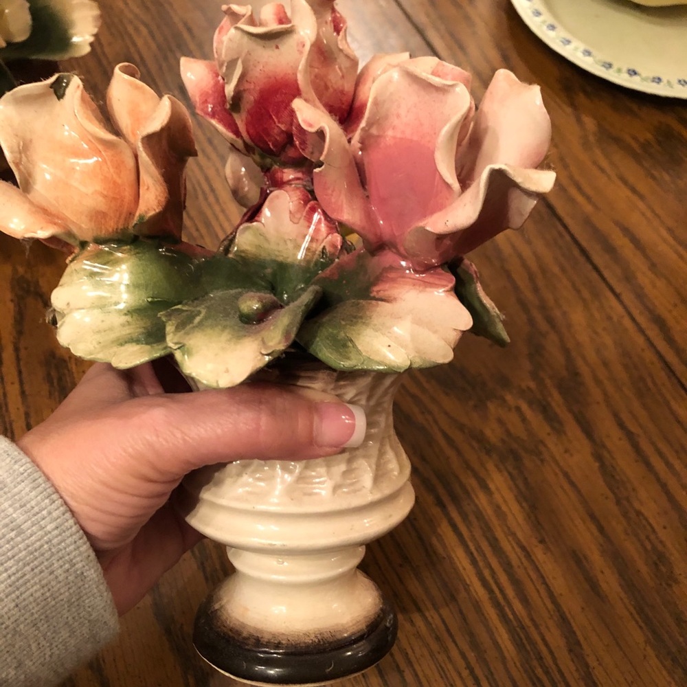 Capodimonte floral pieces Direct from Italy